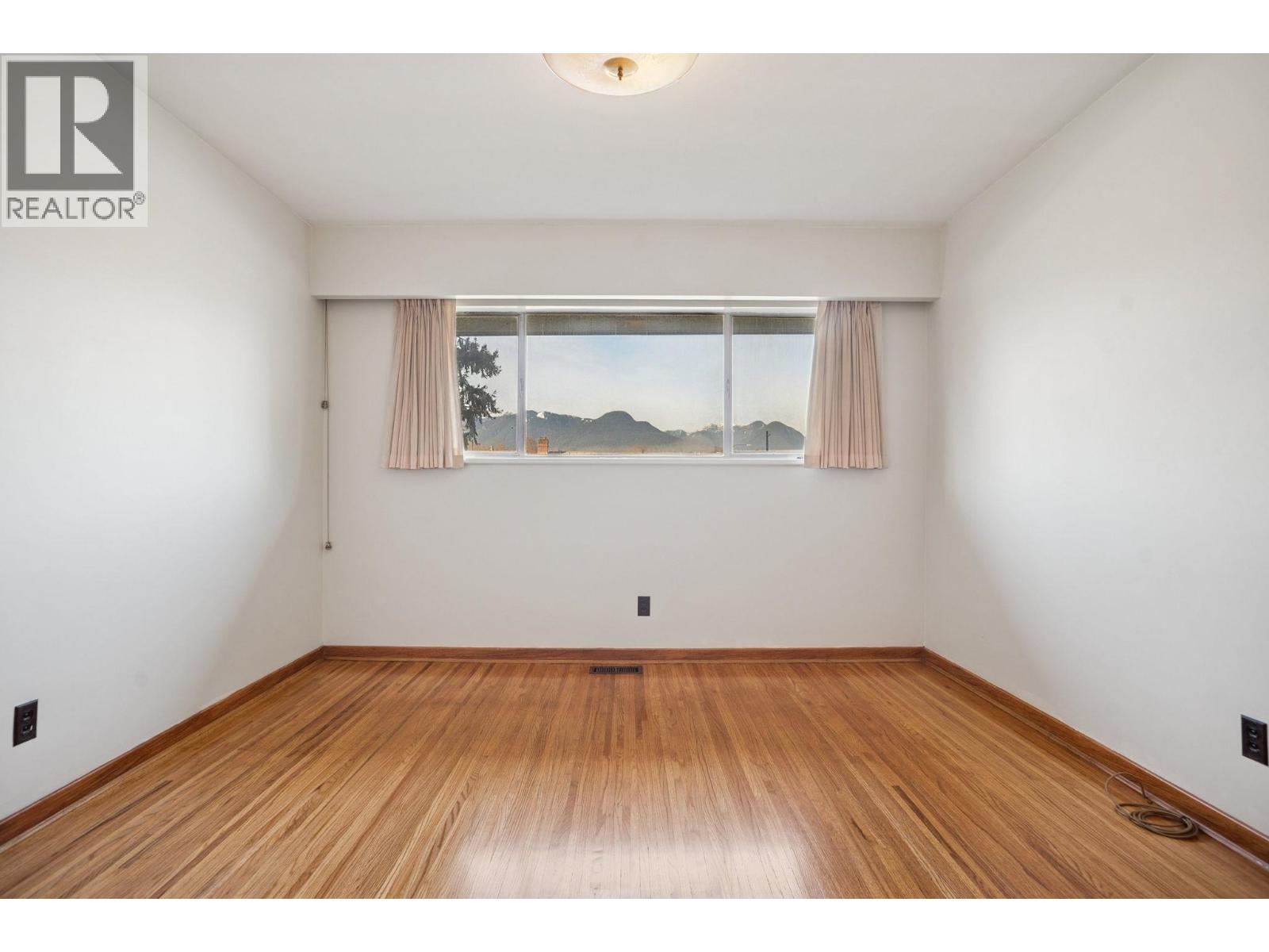 925 Nanaimo Street, Vancouver, British Columbia  V5L 4T1 - Photo 19 - R3101858