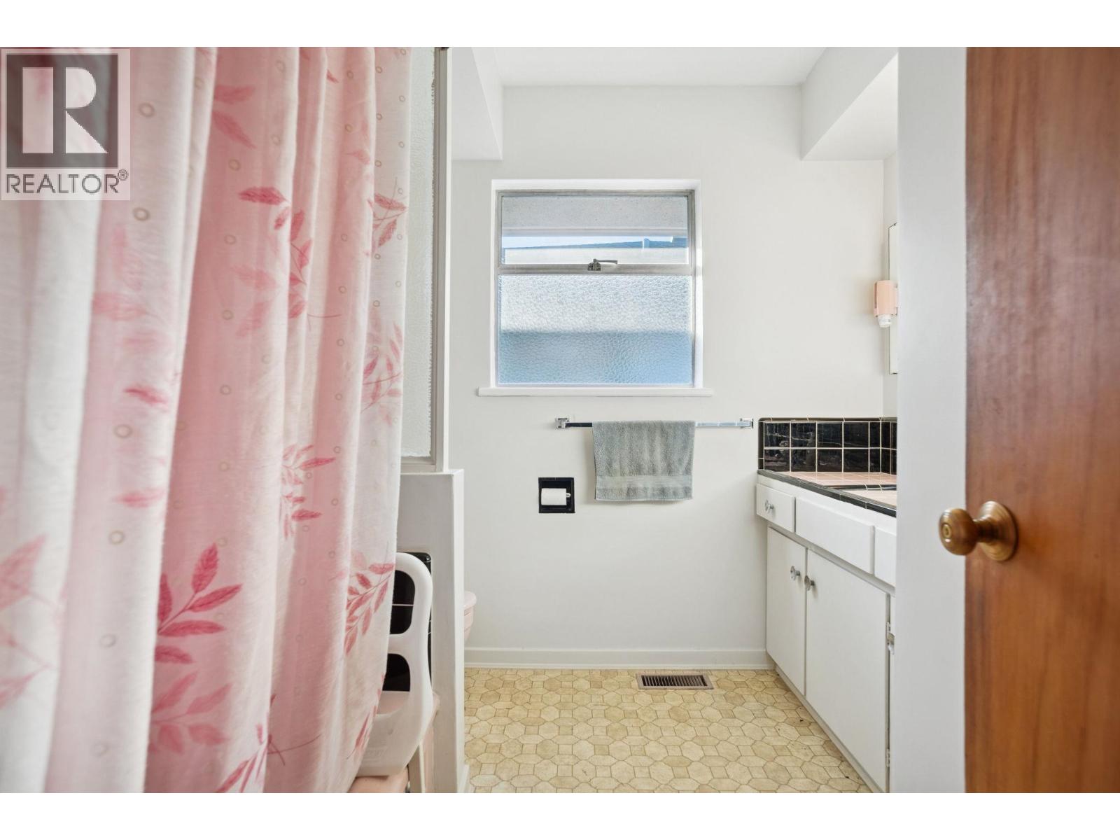 925 Nanaimo Street, Vancouver, British Columbia  V5L 4T1 - Photo 20 - R3101858