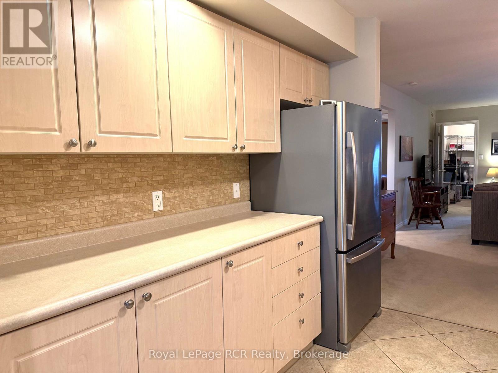 203 - 1550 12th Avenue E, Owen Sound, Ontario N4K 6Z3 - Photo 7 - X12902970