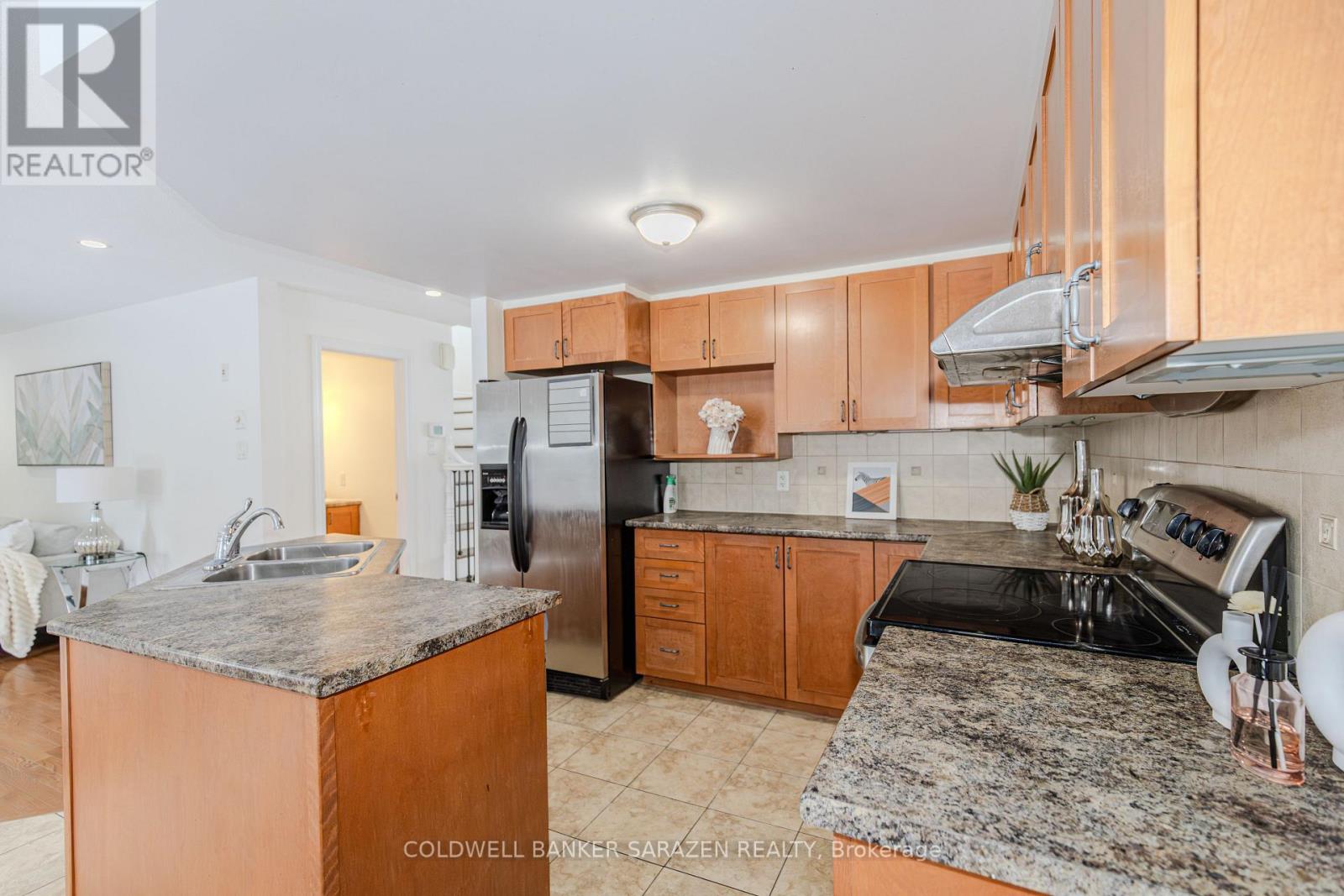 852 Taradale Drive, Ottawa, Ontario  K2J 5P3 - Photo 14 - X12903016