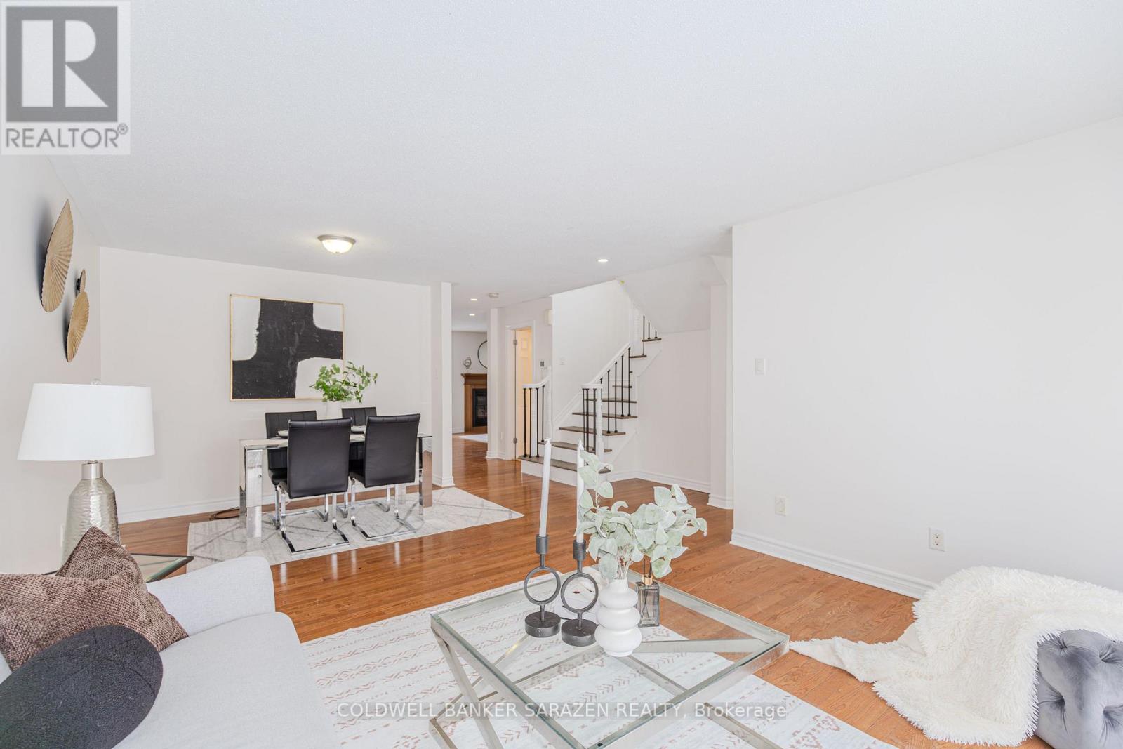 852 Taradale Drive, Ottawa, Ontario  K2J 5P3 - Photo 8 - X12903016