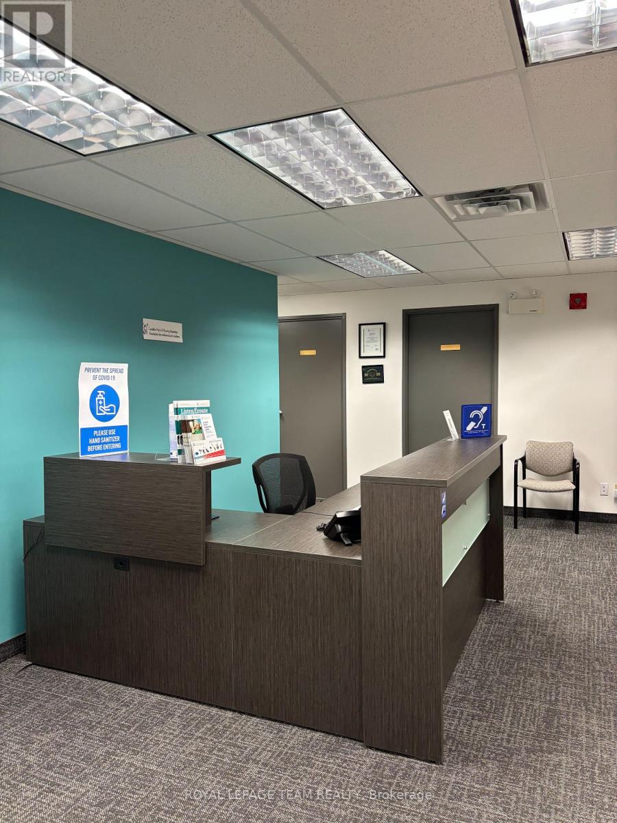 901 - 75 Albert Street, Ottawa, Ontario  K1P 5E7 - Photo 2 - X12903024