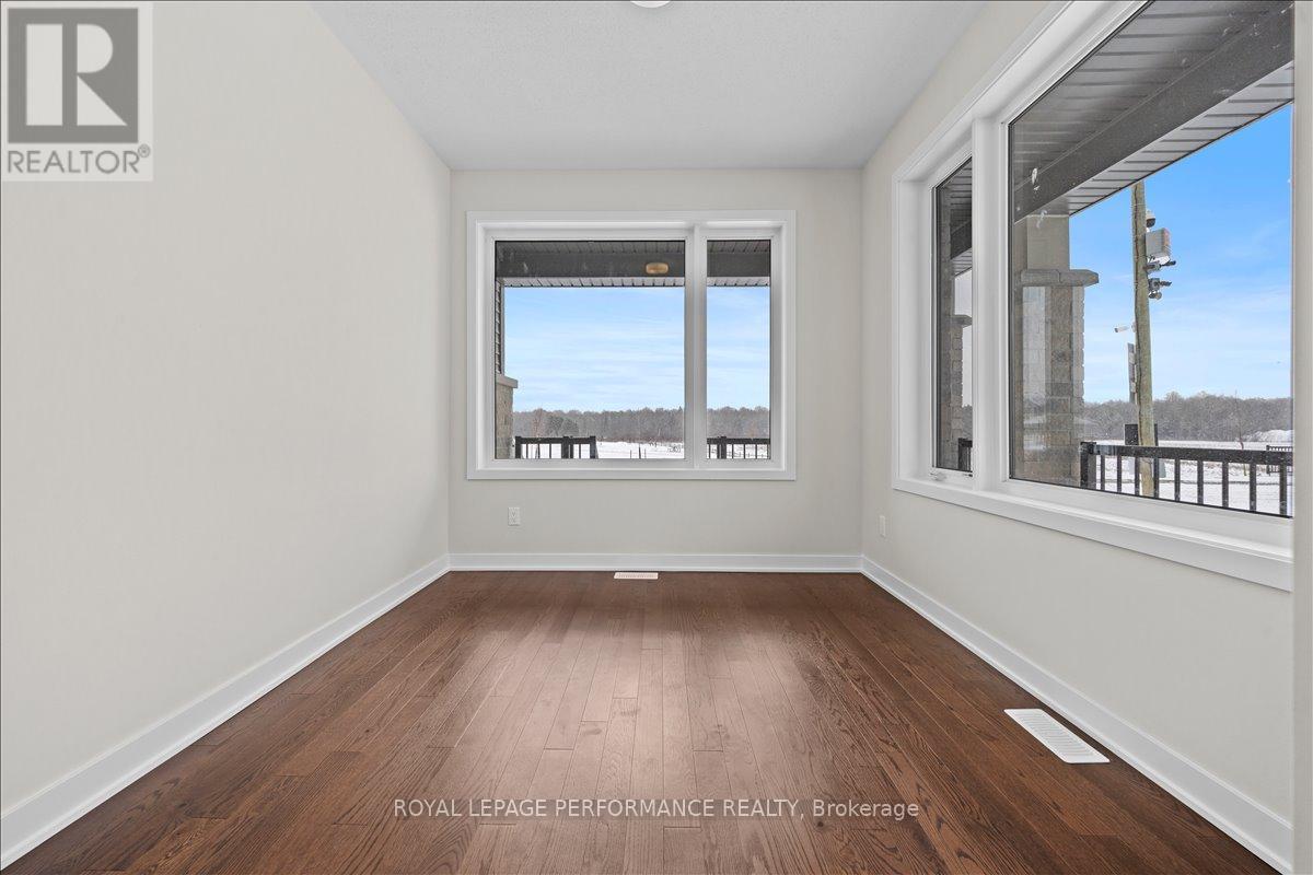 2031 Checkerspot Avenue, Ottawa, Ontario  K0A 2Z0 - Photo 4 - X12903072