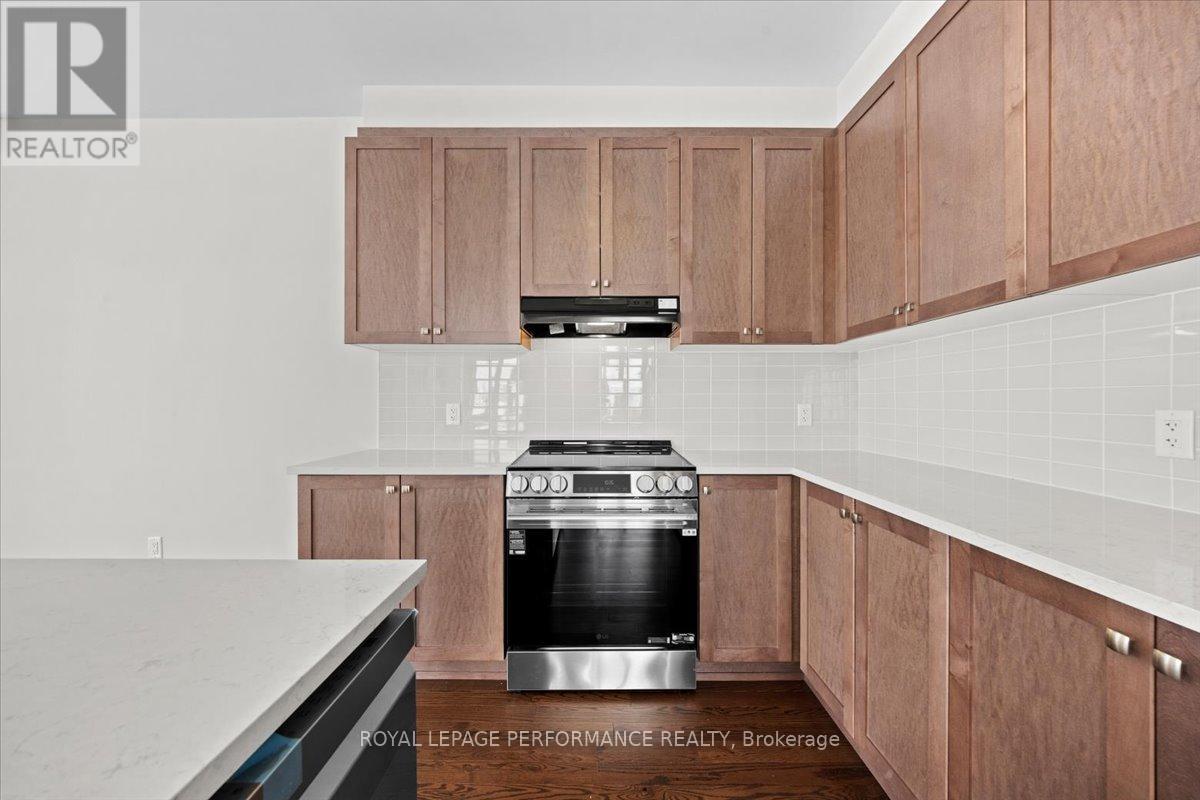 2031 Checkerspot Avenue, Ottawa, Ontario  K0A 2Z0 - Photo 9 - X12903072