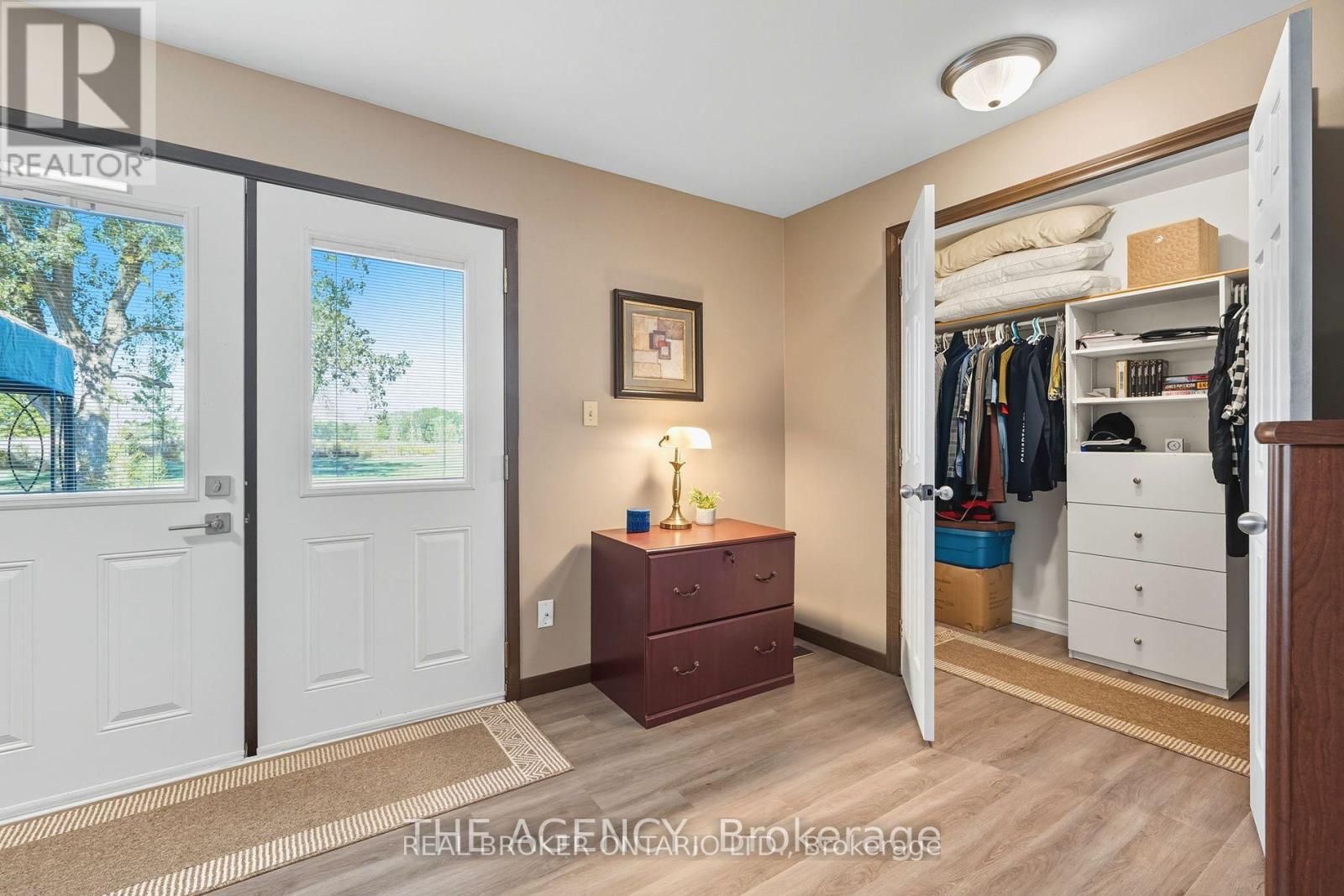 6359 Lyons Creek Road, Niagara Falls, Ontario  L2G 0L9 - Photo 25 - X12467753