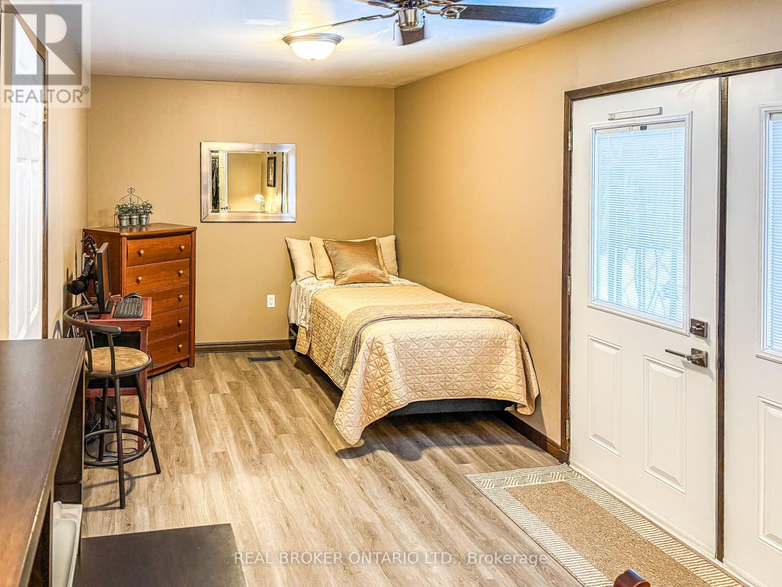 6359 Lyons Creek Road, Niagara Falls, Ontario  L2G 0L9 - Photo 27 - X12467753