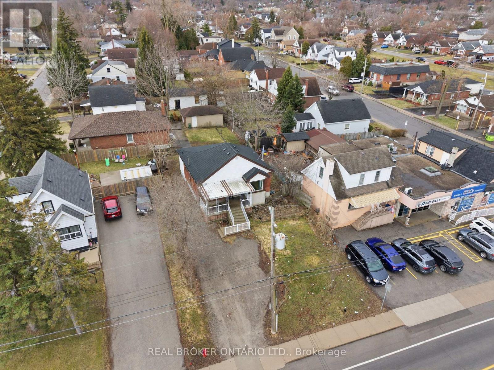 880 Lawrence Road, Hamilton, Ontario  L8K 2A3 - Photo 47 - X12893418