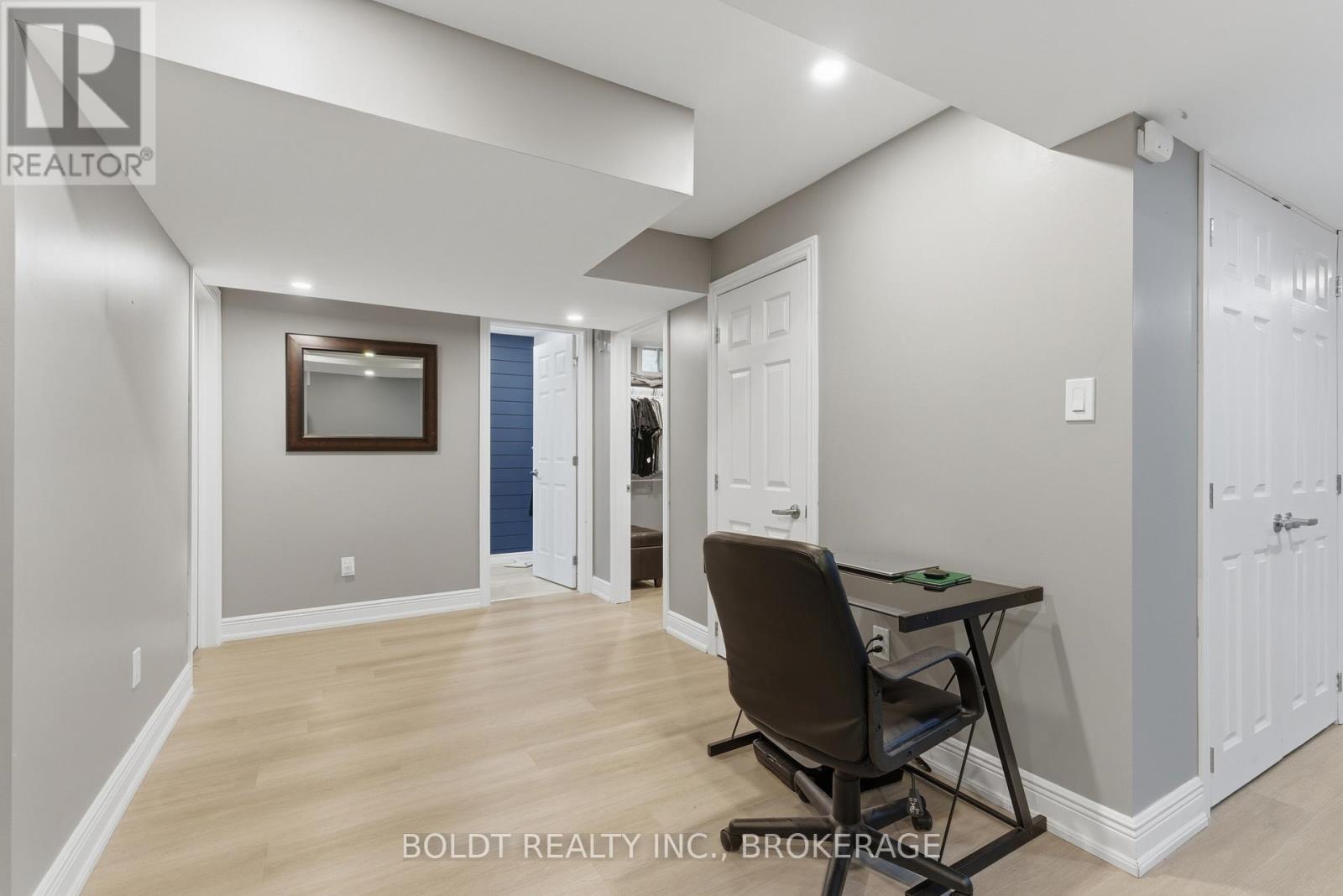 4870 Allan Court, Lincoln, Ontario  L0R 1B3 - Photo 32 - X12902448