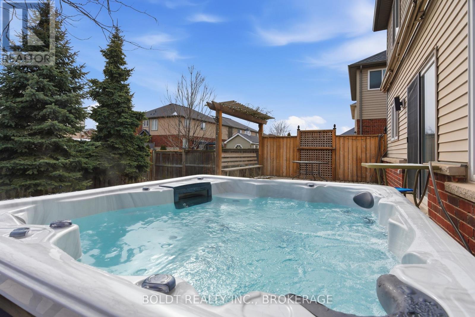 4870 Allan Court, Lincoln, Ontario  L0R 1B3 - Photo 37 - X12902448