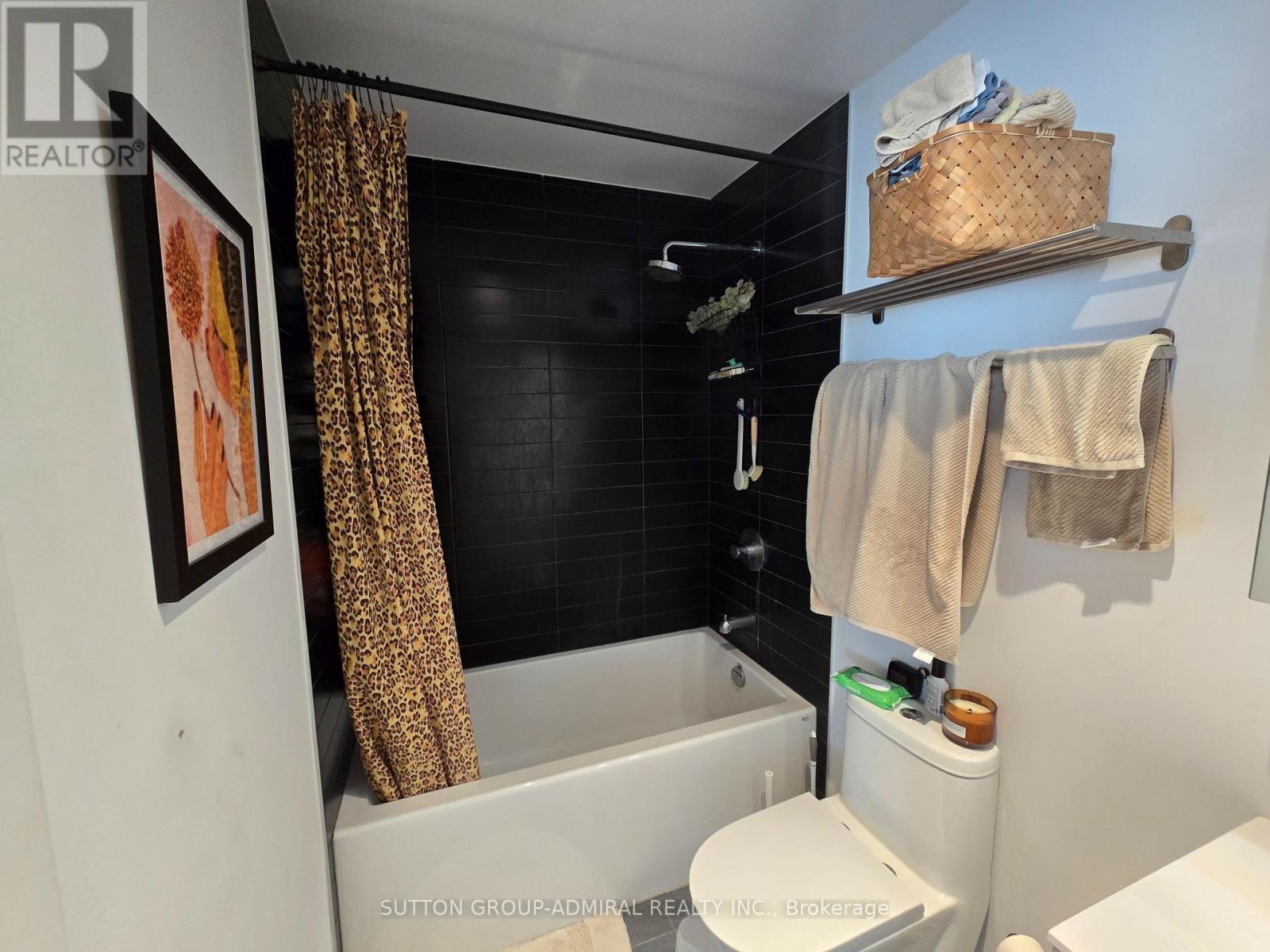 402 - 200 Sudbury Street, Toronto (Little Portugal), Ontario  M6J 0H1 - Photo 15 - C12889410