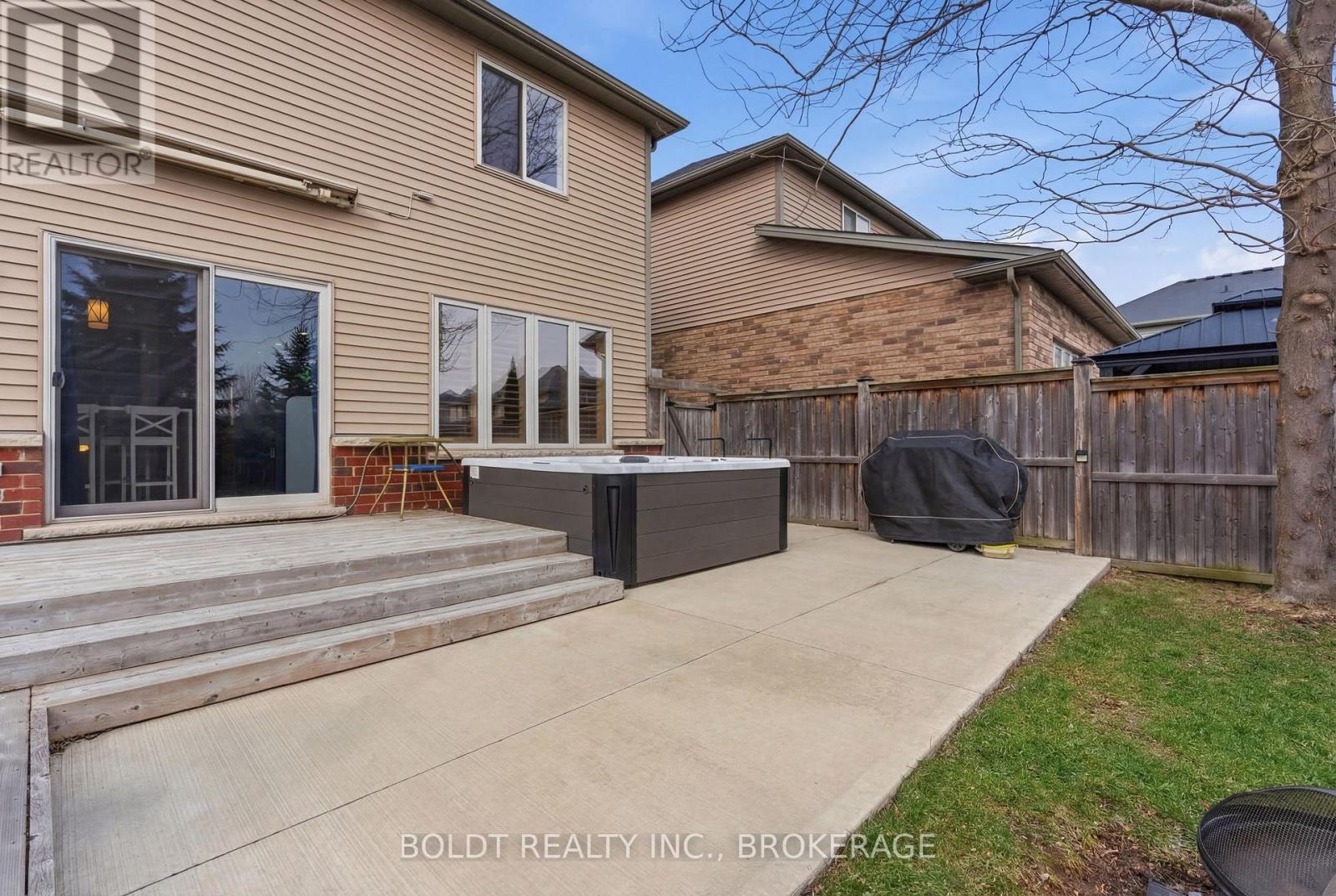 4870 Allan Court, Lincoln, Ontario  L0R 1B3 - Photo 40 - X12902448