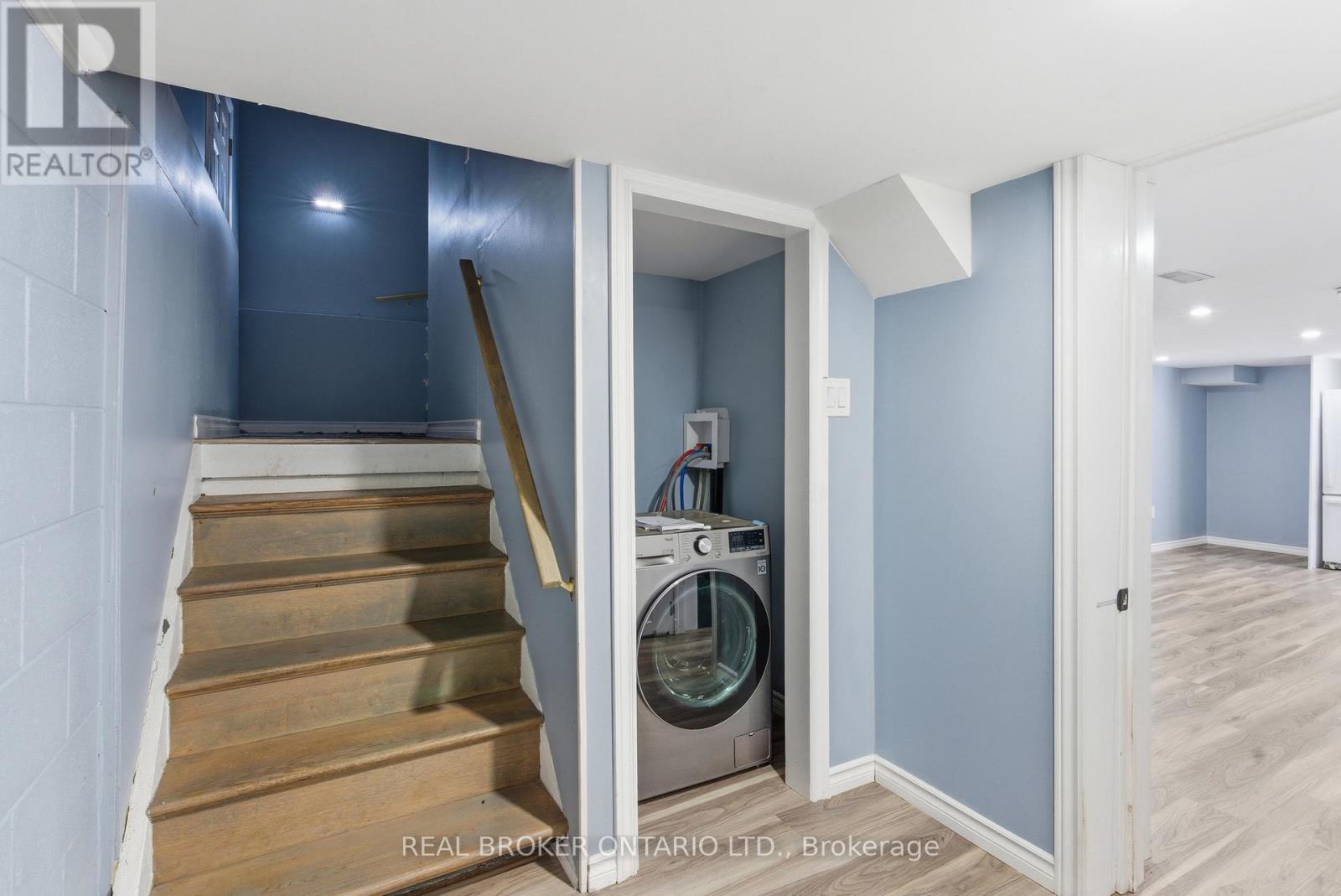 880 Lawrence Road, Hamilton, Ontario  L8K 2A3 - Photo 37 - X12893418