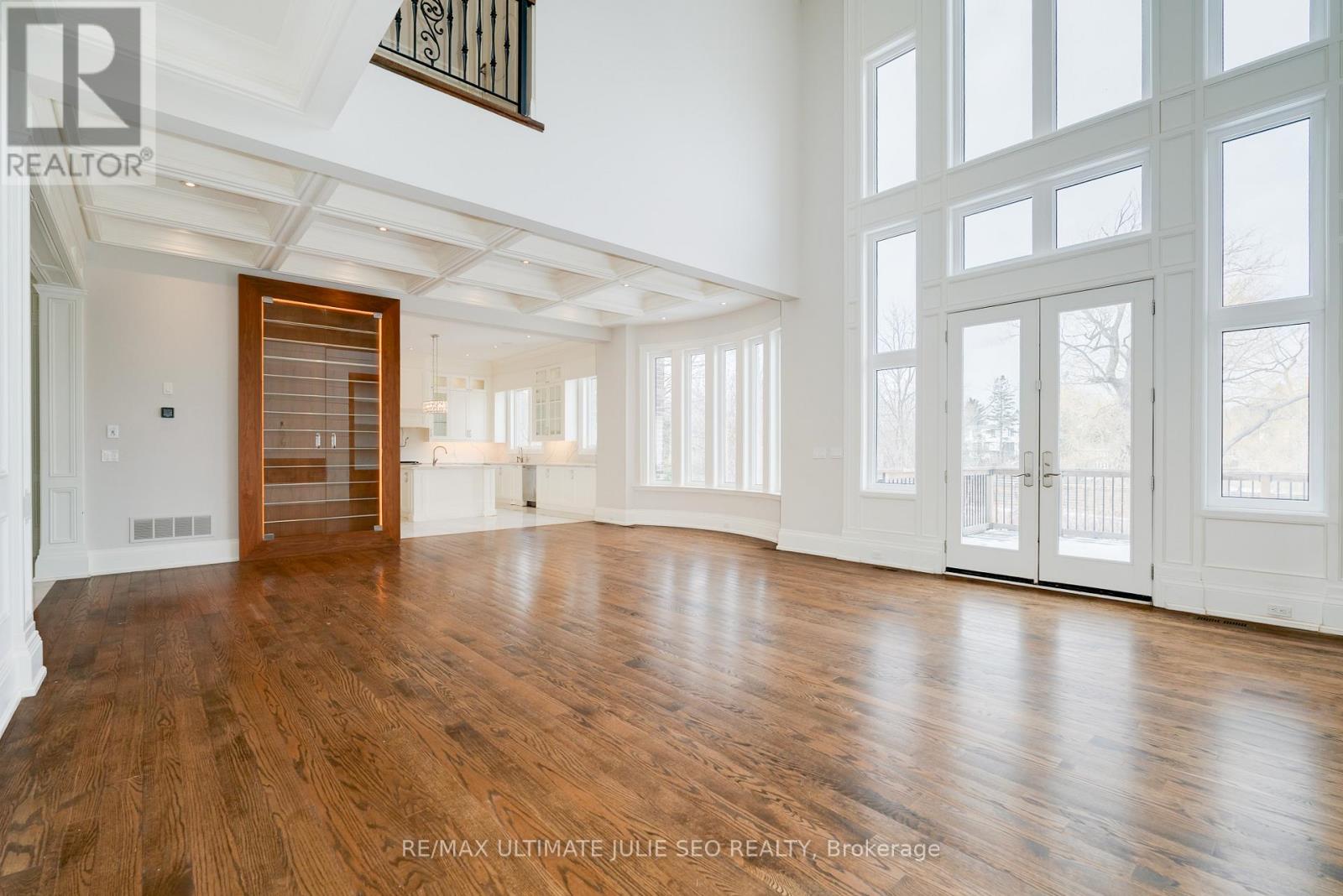 2 Poplar Drive, Richmond Hill, Ontario  L4E 2W5 - Photo 11 - N12900412