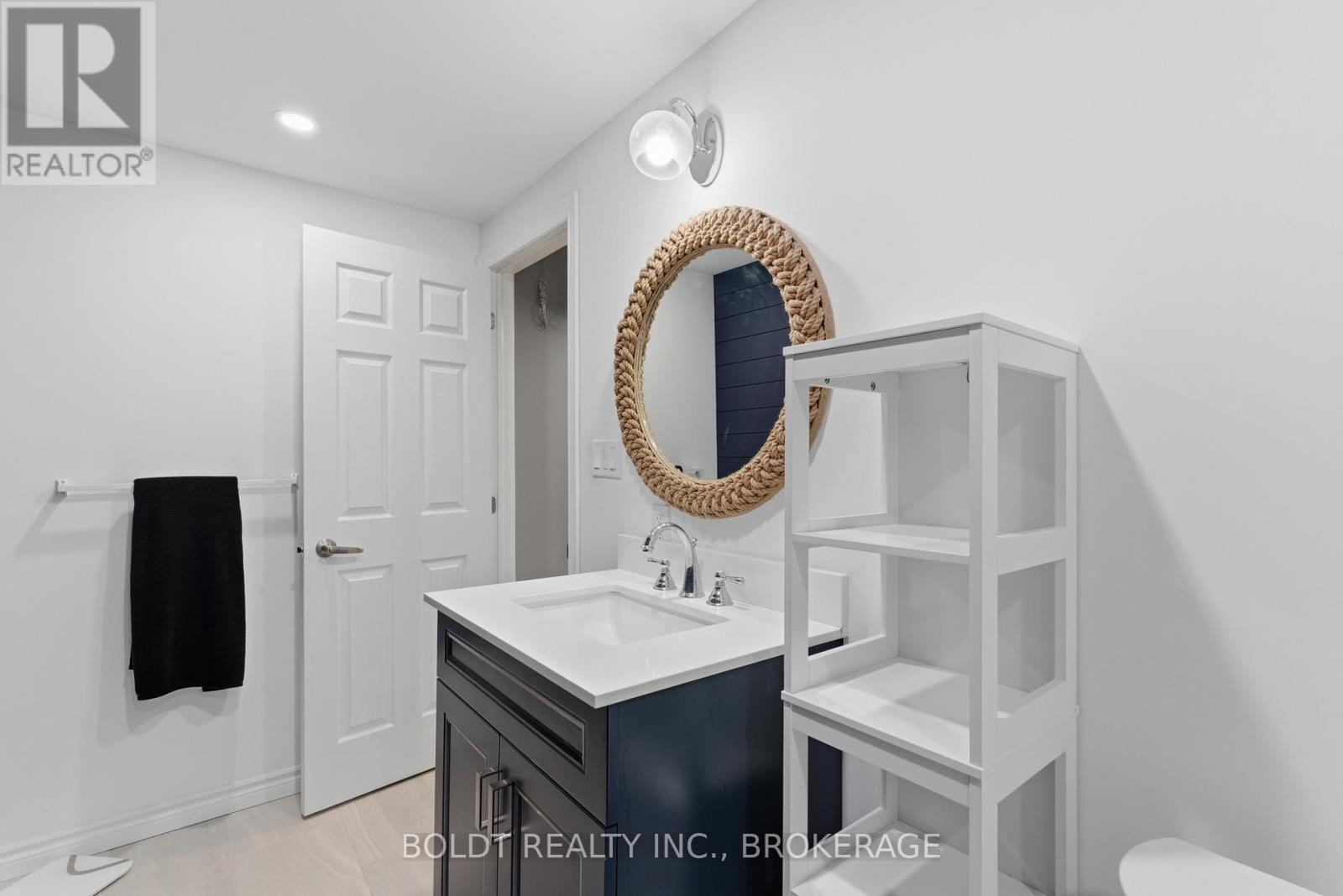 4870 Allan Court, Lincoln, Ontario  L0R 1B3 - Photo 35 - X12902448