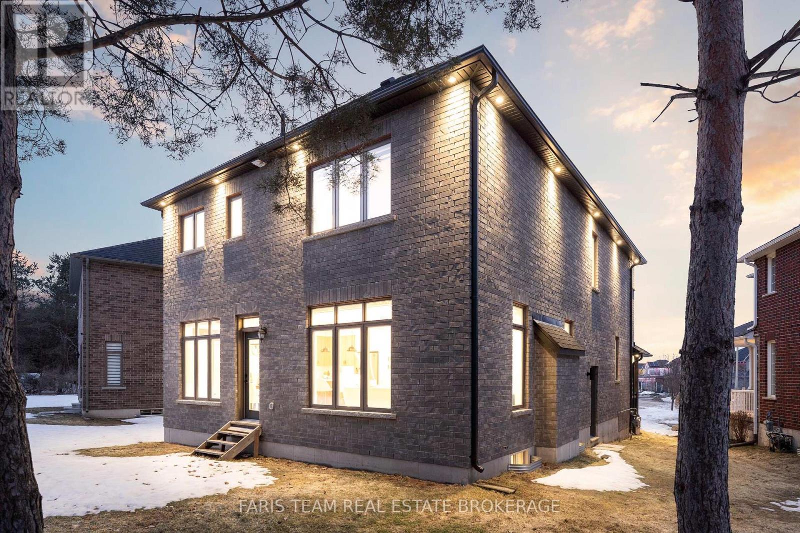 43 Auburn Court, Barrie, Ontario  L4N 0A5 - Photo 44 - S12902520