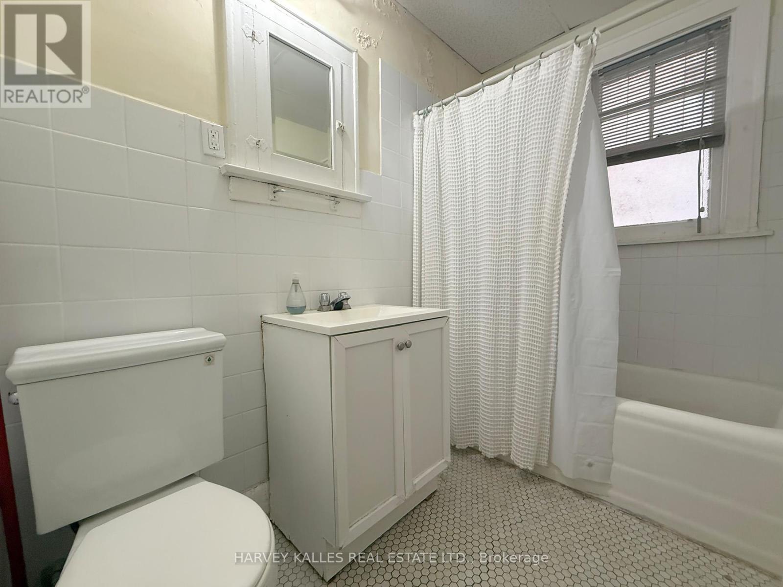 1131 Avenue Road, Toronto, Ontario  M5N 2E5 - Photo 11 - C12903004