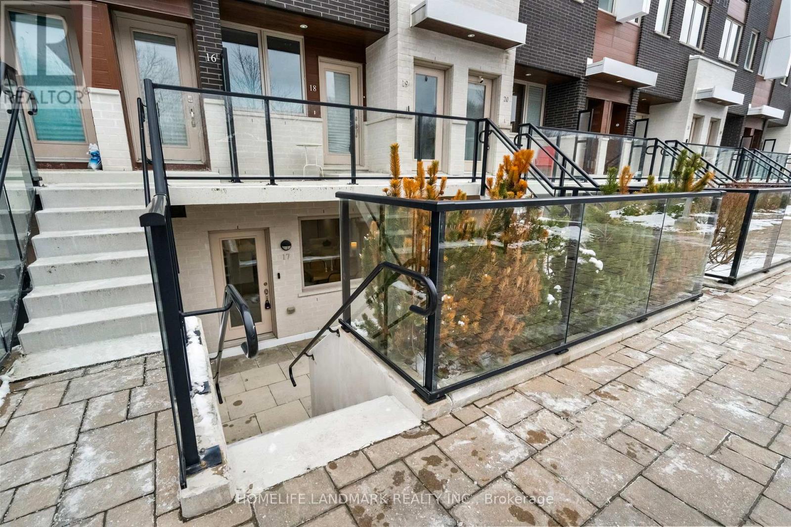 Th 17 - 780 Sheppard Avenue E, Toronto, Ontario  M2K 0E8 - Photo 26 - C12903070