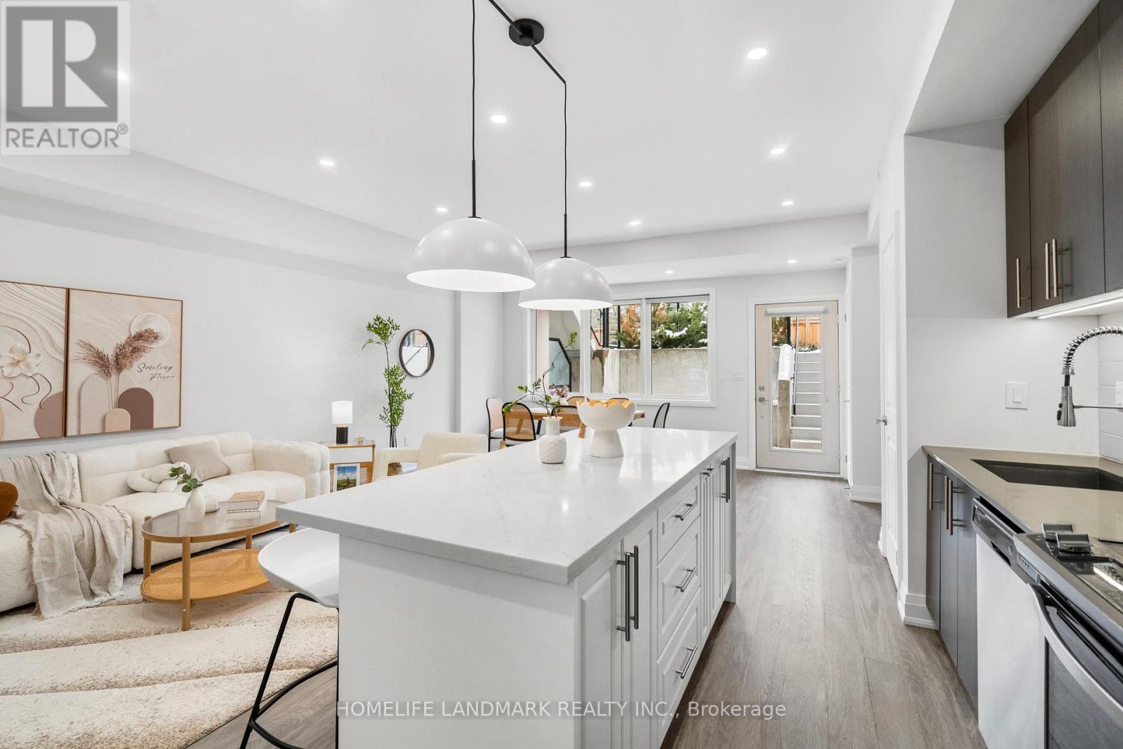 Th 17 - 780 Sheppard Avenue E, Toronto, Ontario  M2K 0E8 - Photo 5 - C12903070