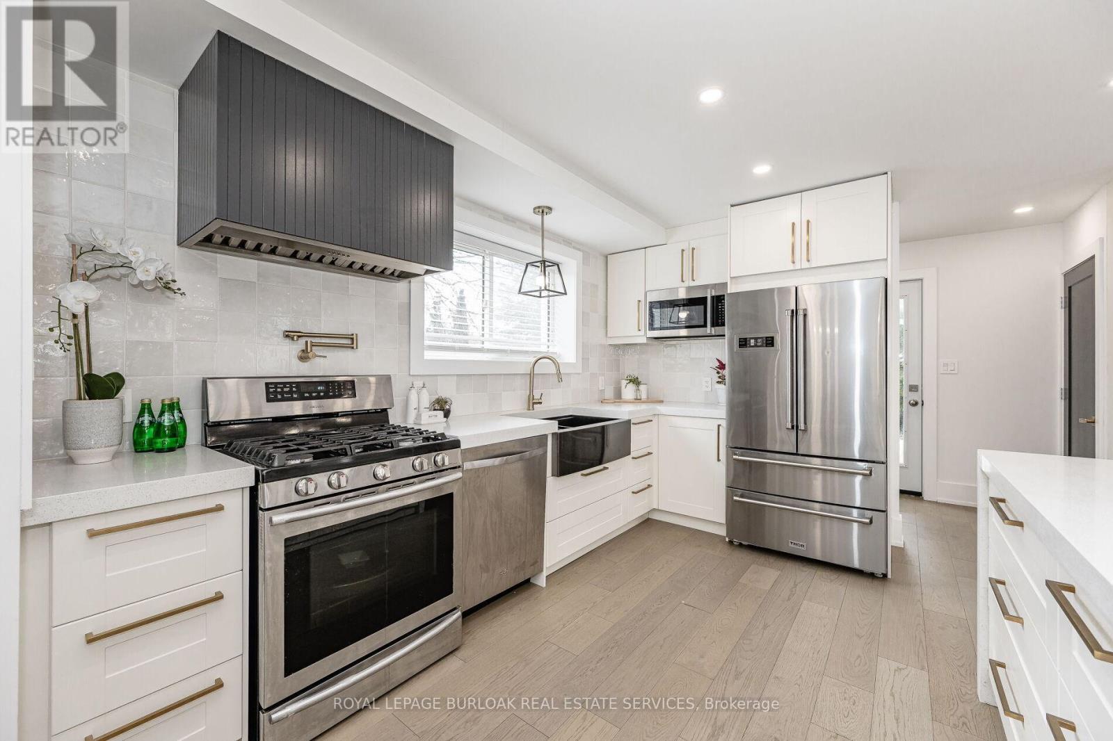 83 Shendale Drive, Toronto, Ontario  M9W 2B6 - Photo 10 - W12882256