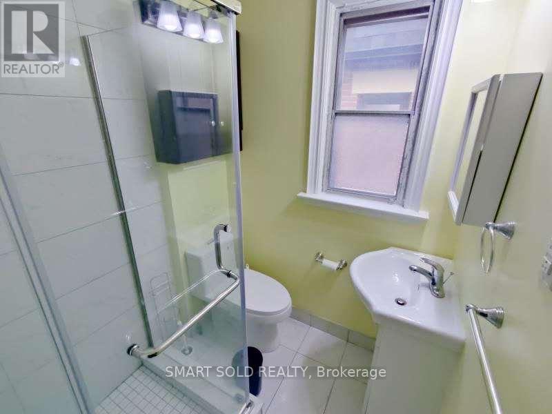 79 Ferrier Avenue, Toronto, Ontario  M4K 3H6 - Photo 11 - E12903036