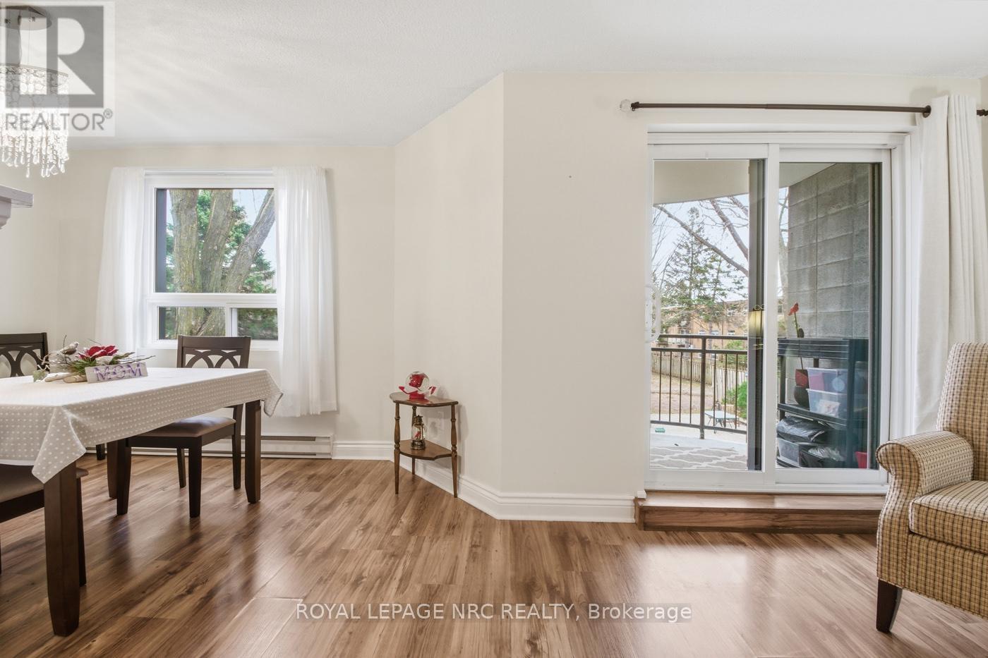 217 - 4658 Drummond Road, Niagara Falls, Ontario  L2E 7E1 - Photo 8 - X12903020