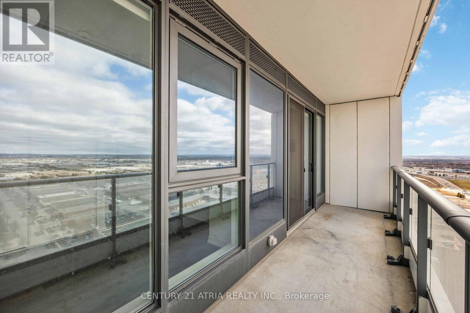 2611 - 5 Buttermill Avenue, Vaughan, Ontario  L5W 1B6 - Photo 16 - N12902946