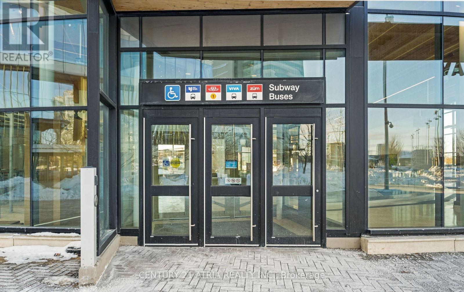 2611 - 5 Buttermill Avenue, Vaughan, Ontario  L5W 1B6 - Photo 23 - N12902946