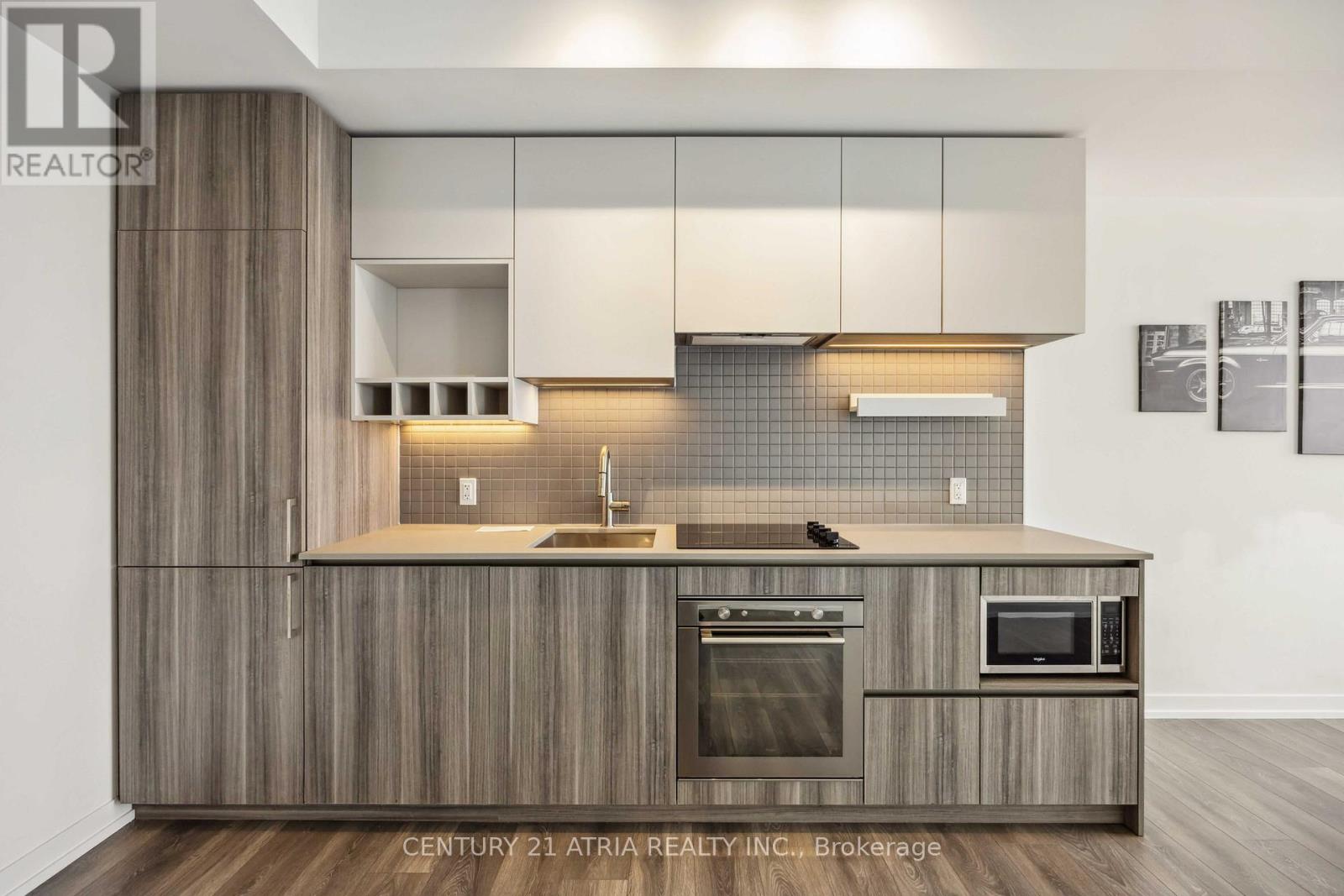 2611 - 5 Buttermill Avenue, Vaughan, Ontario  L5W 1B6 - Photo 6 - N12902946