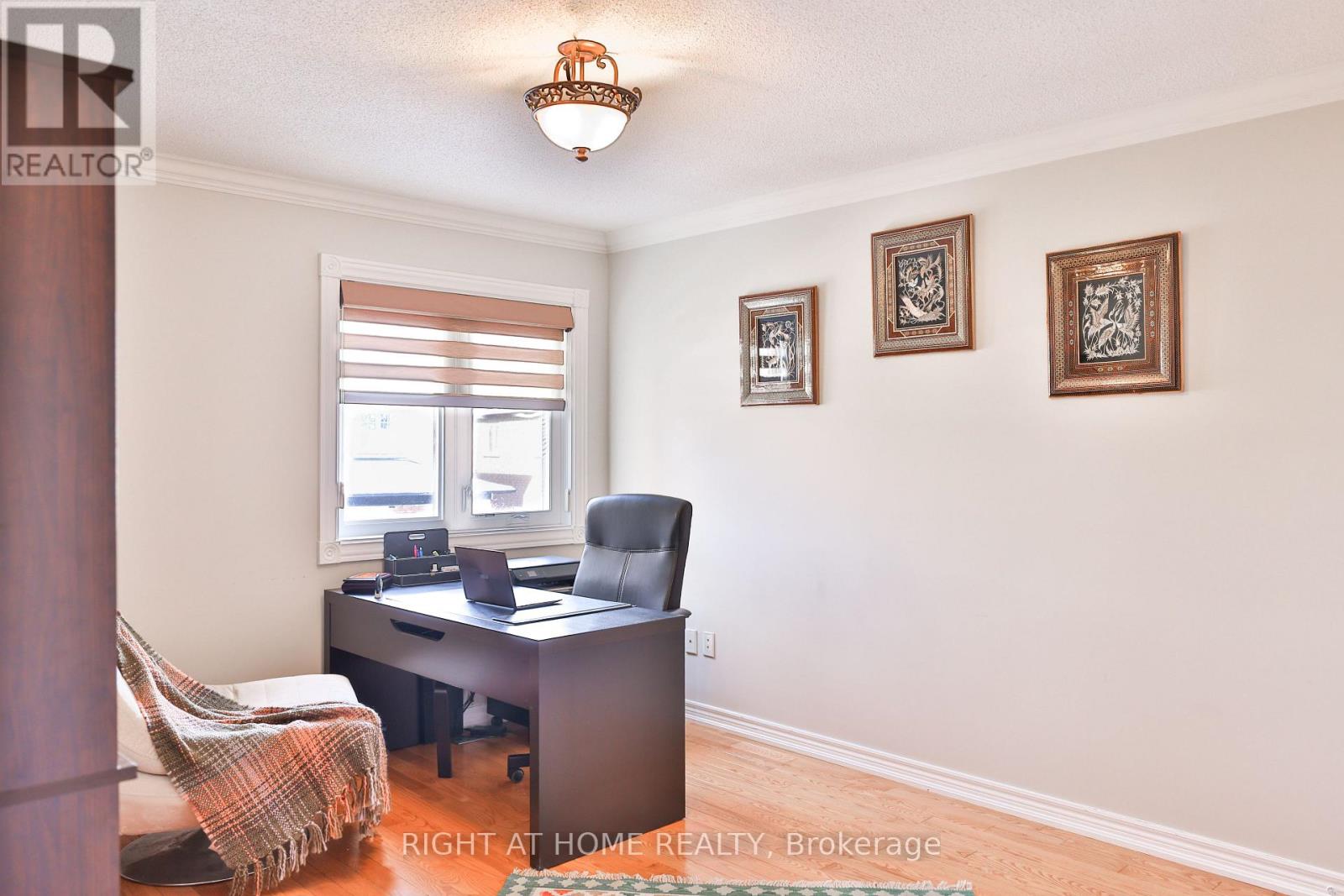 122 Red Cardinal Trail, Richmond Hill, Ontario  L4E 4B7 - Photo 17 - N12902954