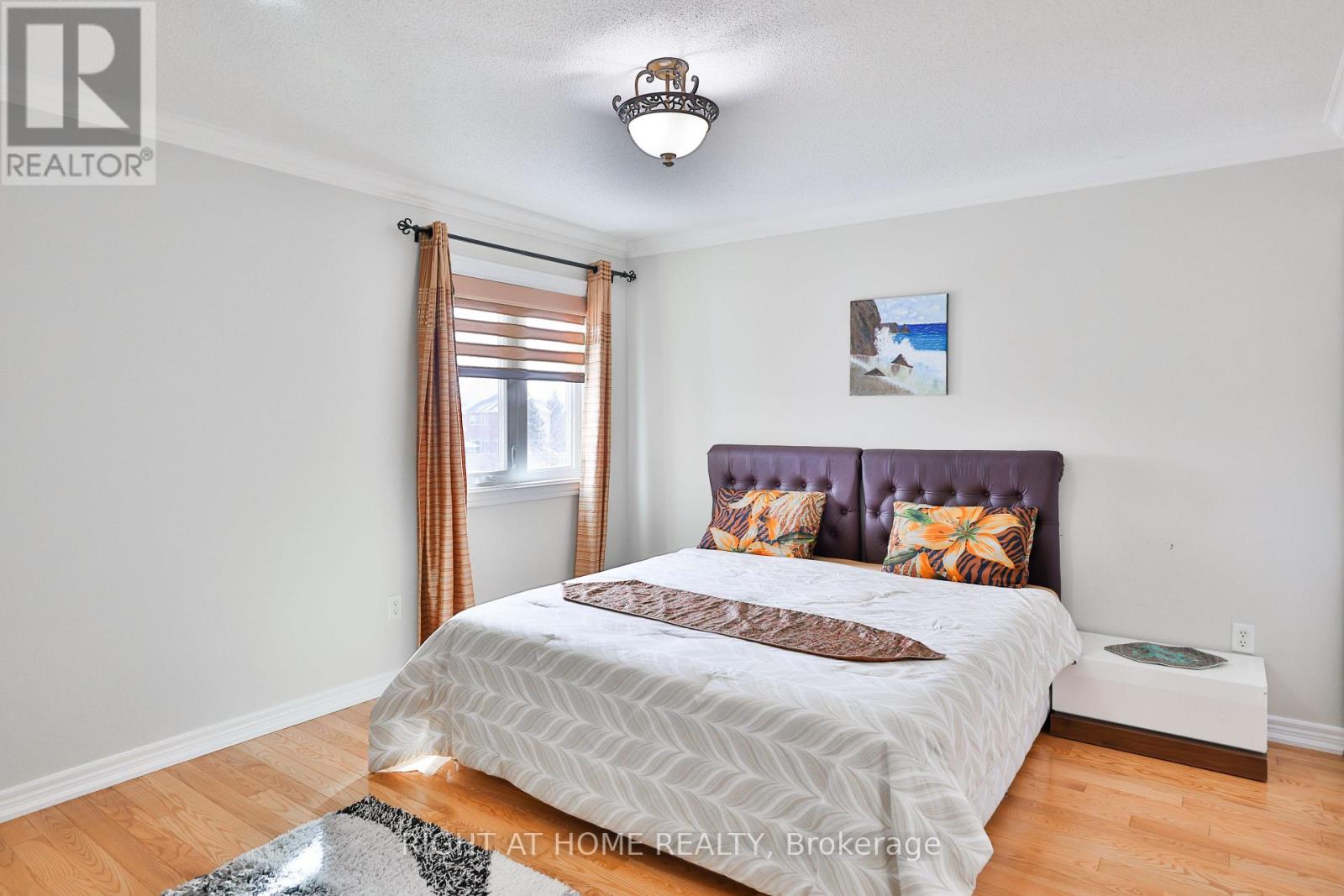 122 Red Cardinal Trail, Richmond Hill, Ontario  L4E 4B7 - Photo 18 - N12902954