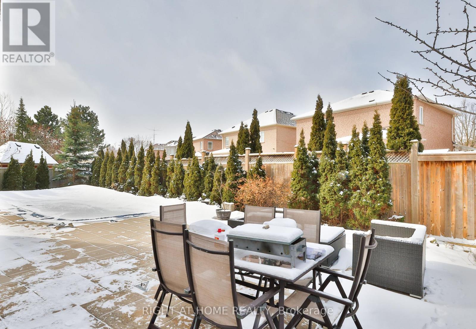 122 Red Cardinal Trail, Richmond Hill, Ontario  L4E 4B7 - Photo 28 - N12902954