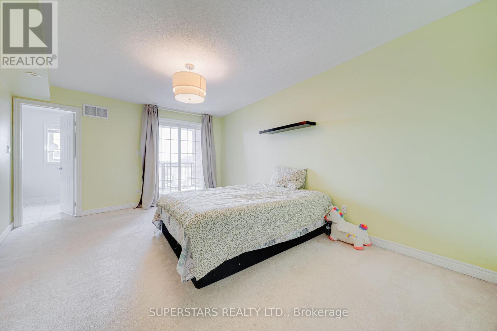 22 - 30 Greensborough Village Circle, Markham, Ontario  L6E 1Z1 - Photo 12 - N12902968