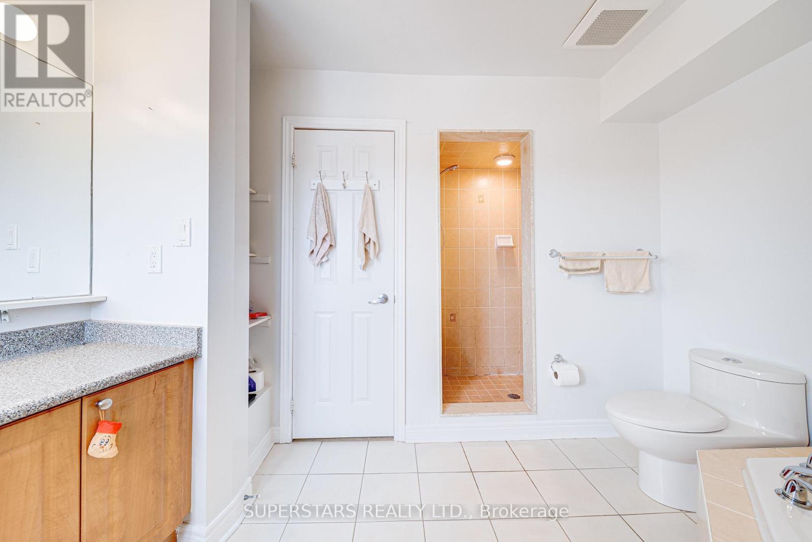 22 - 30 Greensborough Village Circle, Markham, Ontario  L6E 1Z1 - Photo 15 - N12902968