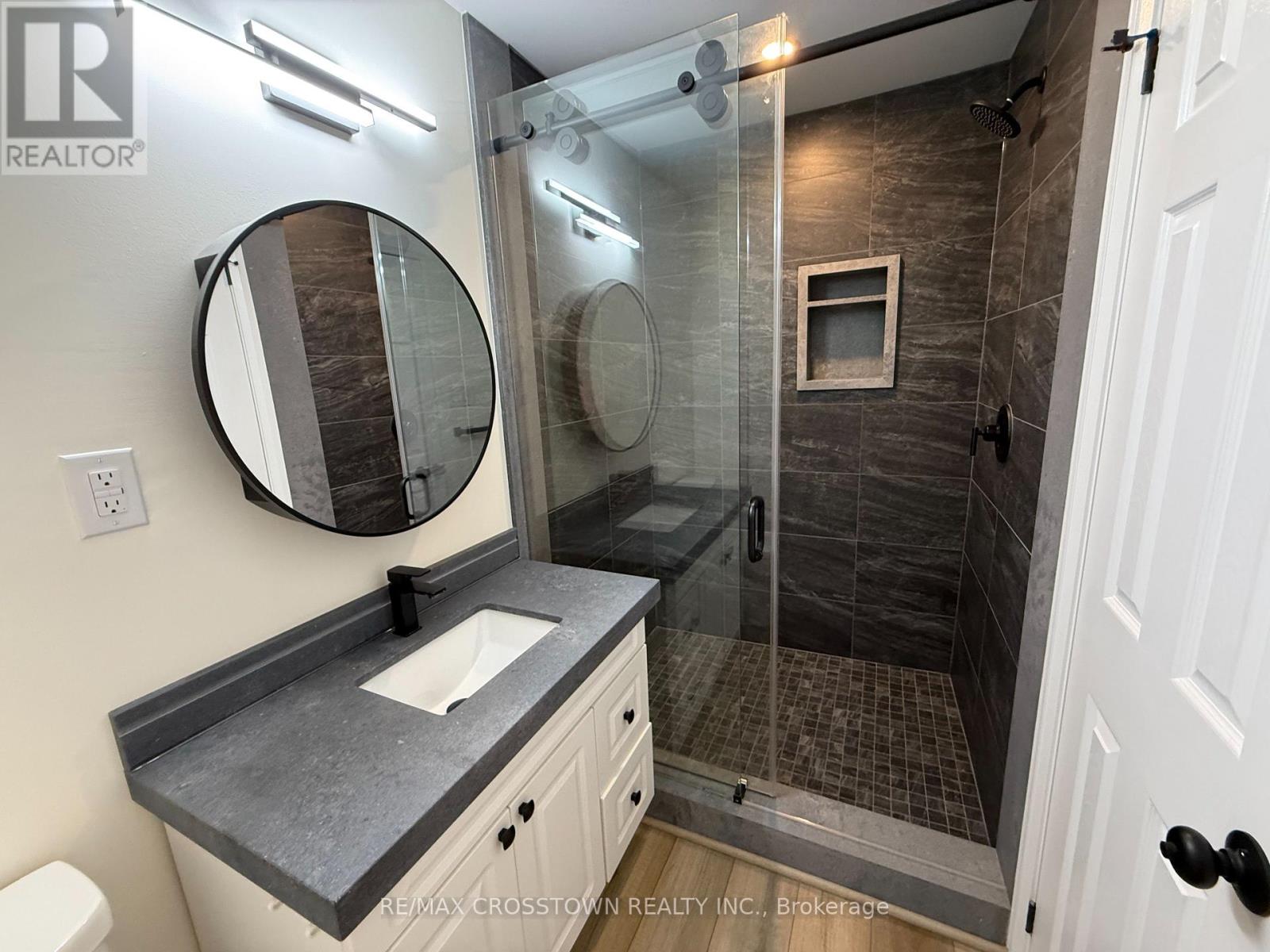 Lower - 14 Marshall Crescent, Essa, Ontario  L3W 0T6 - Photo 14 - N12902982