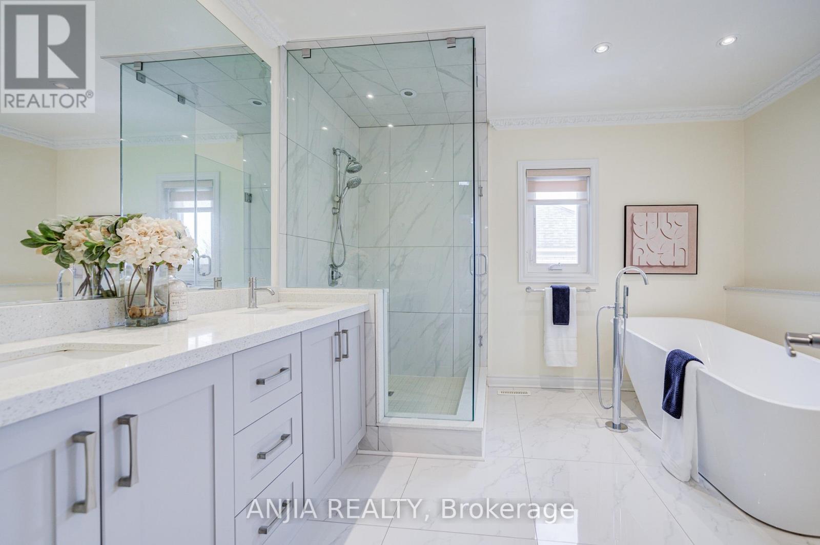 91 Reansbury Crescent, Markham (Cachet), Ontario  L6C 1X6 - Photo 25 - N12902996