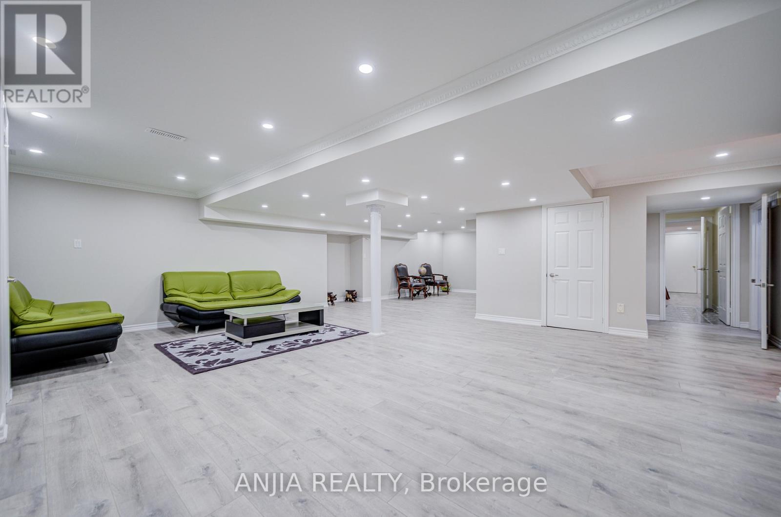 91 Reansbury Crescent, Markham (Cachet), Ontario  L6C 1X6 - Photo 37 - N12902996