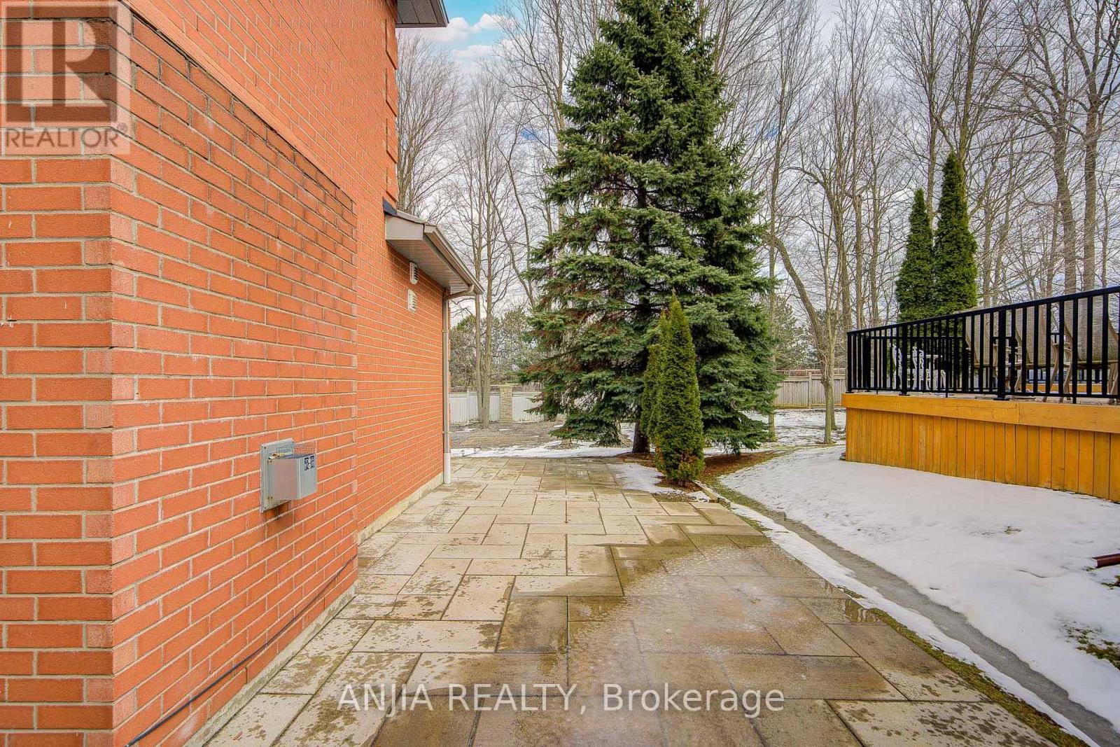 91 Reansbury Crescent, Markham (Cachet), Ontario  L6C 1X6 - Photo 45 - N12902996