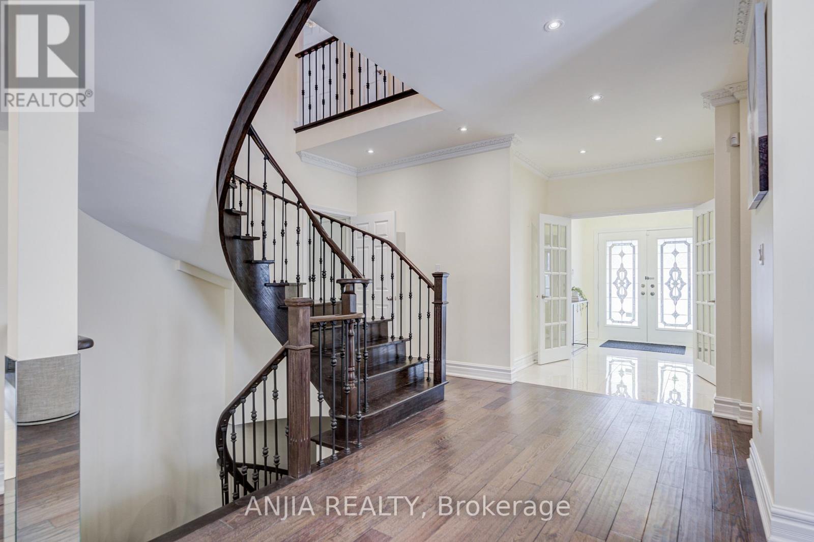 91 Reansbury Crescent, Markham (Cachet), Ontario  L6C 1X6 - Photo 7 - N12902996