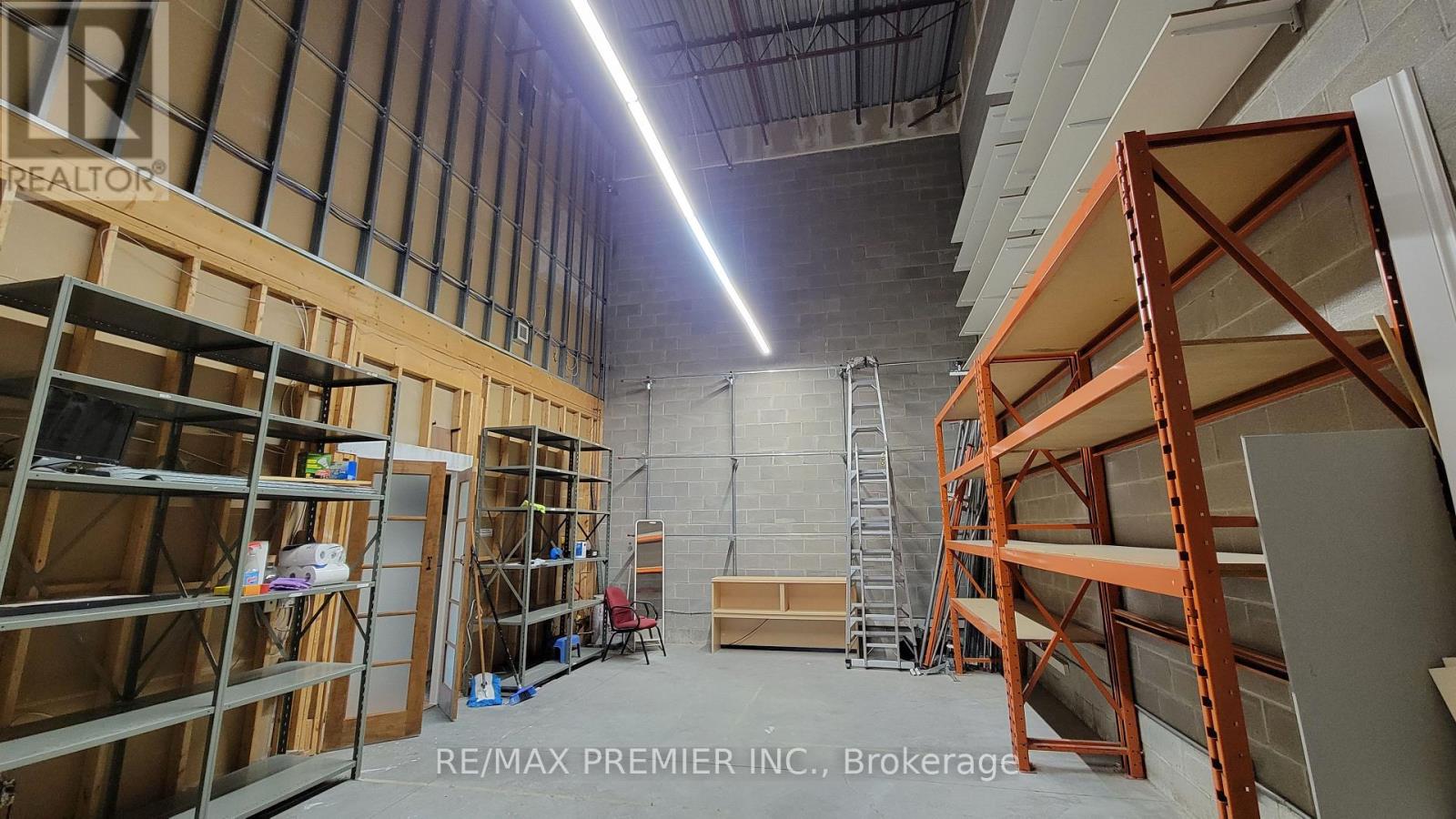 44-Warehouse - 100 Bass Pro Mills Drive, Vaughan, Ontario  L4K 5X1 - Photo 3 - N12902998