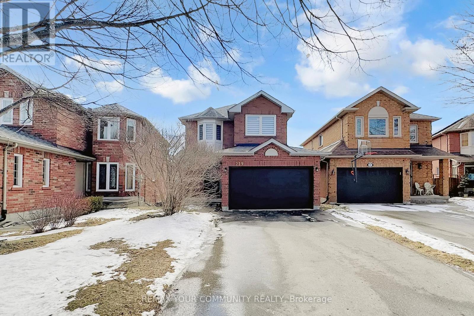 219 SURGEONER CRESCENT, newmarket (summerhill estates), Ontario