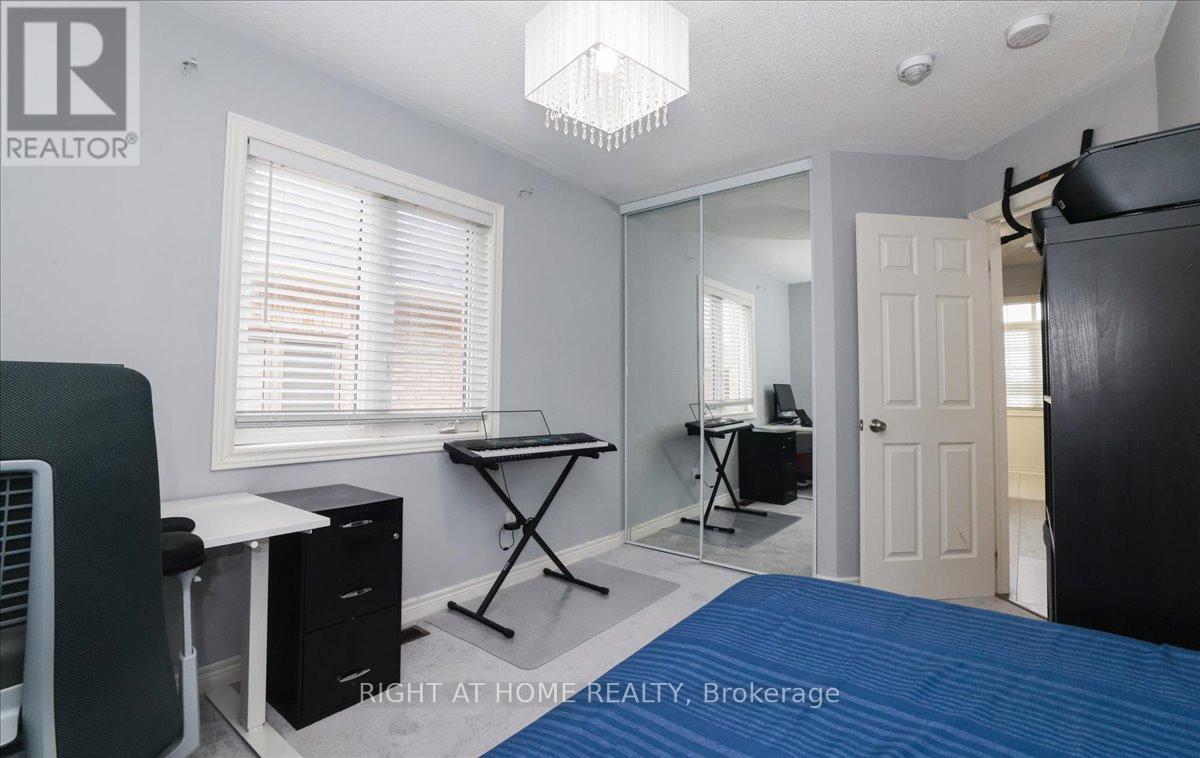 24 Prady Lane, New Tecumseth (Tottenham), Ontario  L0G 1W0 - Photo 22 - N12903054