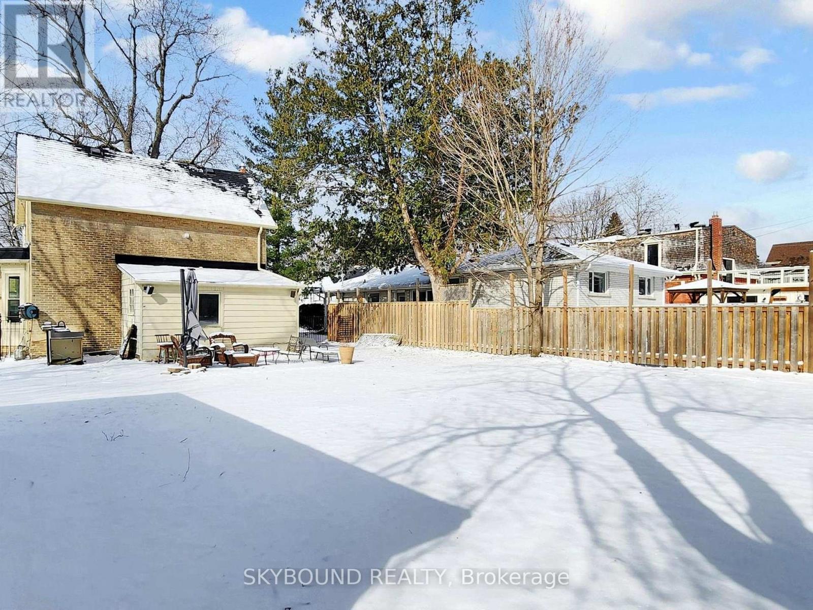 19 Spruce Street, Aurora, Ontario  L4G 1R7 - Photo 24 - N12903066