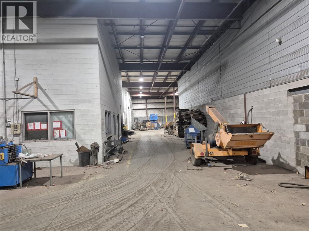 1053 Wellington Street, Dresden, Ontario N0P 1M0 - Photo 3 - 26002451