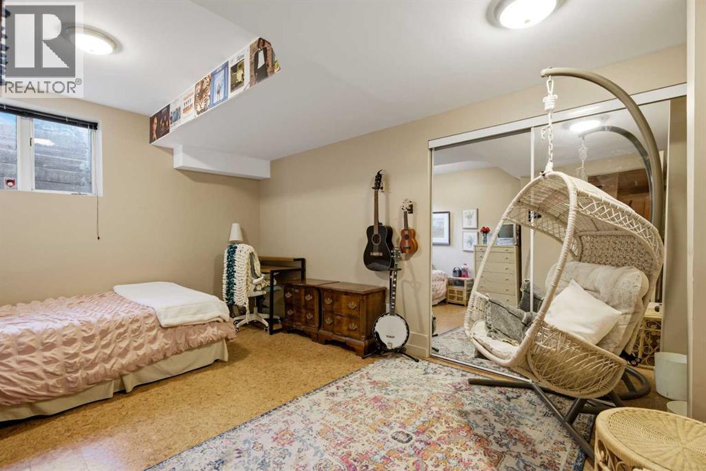 64 Patterson Mews SW, Calgary, Alberta  T3H 2C6 - Photo 41 - A2277344