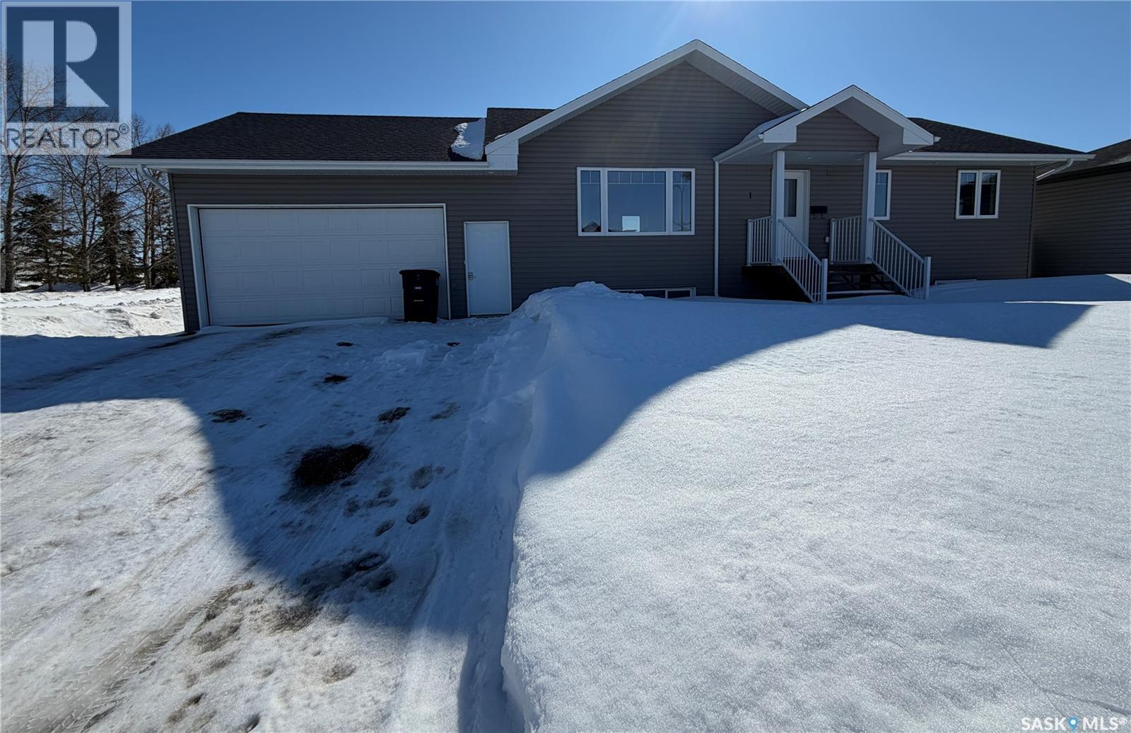 1 Main BAY, muenster, Saskatchewan