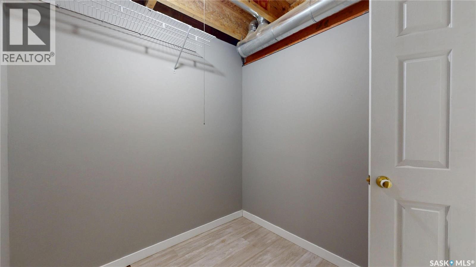 5128 Aerial Crescent, Regina, Saskatchewan  S4W 0C8 - Photo 39 - SK030901