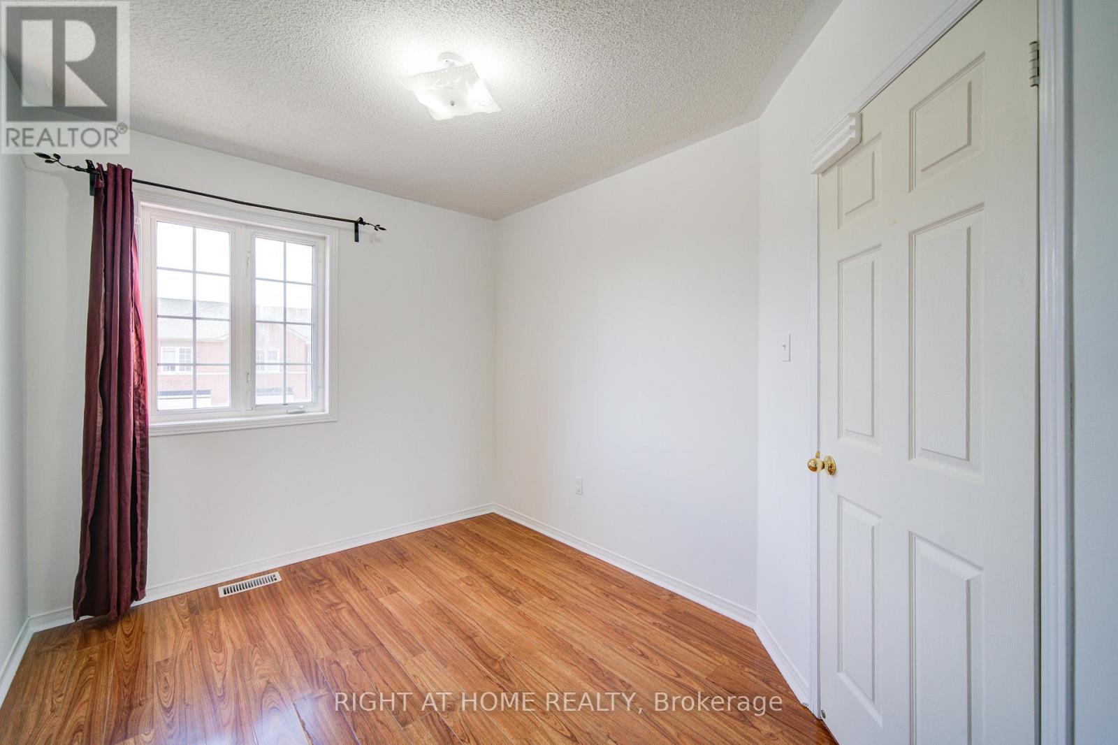 9 - 120 Railroad Street, Brampton, Ontario  L6X 5A1 - Photo 18 - W12902958