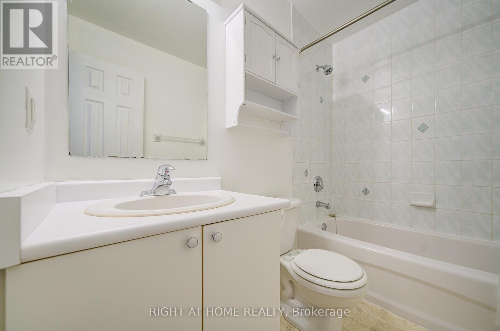 9 - 120 Railroad Street, Brampton, Ontario  L6X 5A1 - Photo 23 - W12902958