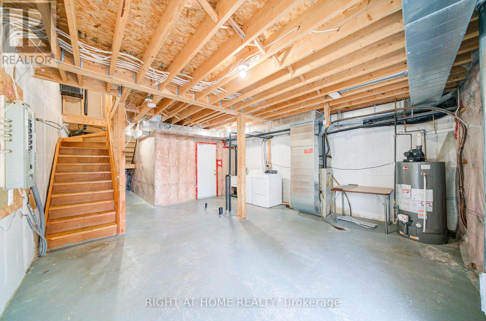 9 - 120 Railroad Street, Brampton, Ontario  L6X 5A1 - Photo 28 - W12902958