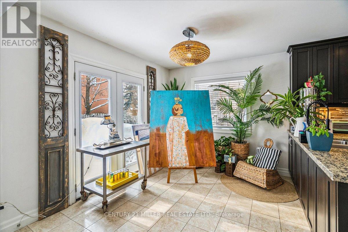 2382 Towne Boulevard, Oakville, Ontario  L6H 5X6 - Photo 10 - W12902992